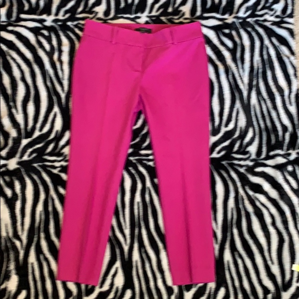 EUC AnnTaylor Petite 2P Fuchsia Capri Pants